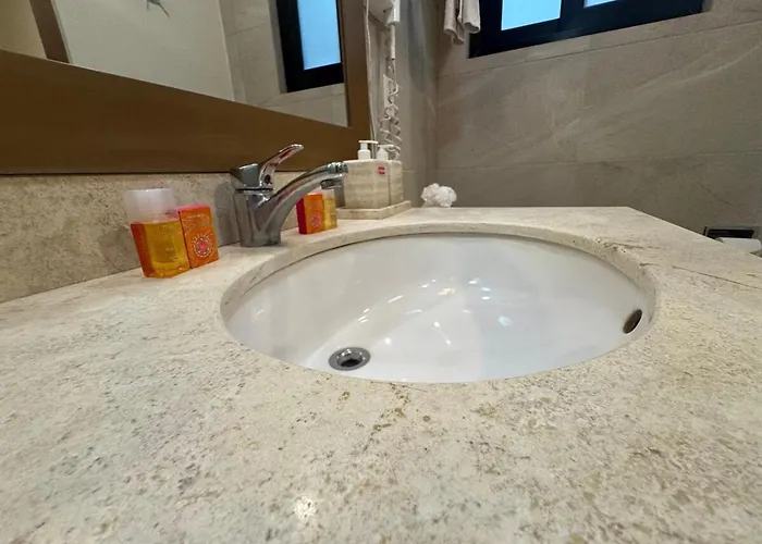 Apartamento Excelente Ubicacion A Pasos De La Playa Coco Y De La Quinta Avenida