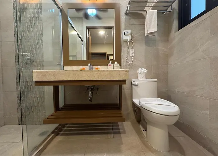 Excelente Ubicacion A Pasos De La Playa Coco Y De La Quinta Avenida Apartamento *